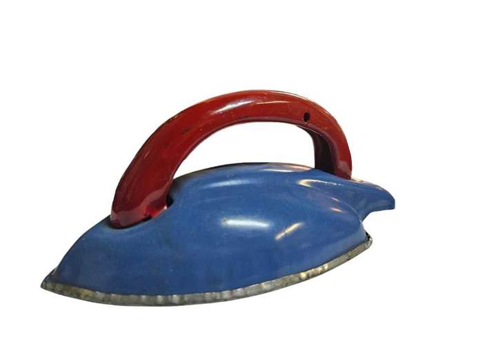 1940s Vintage Children`s Miniature Clotheing Iron
