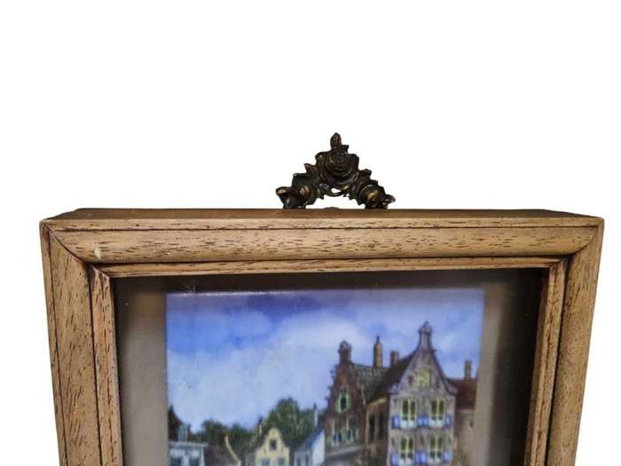 Framed Dutch Tile