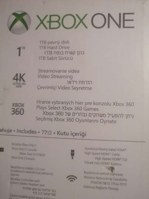 XBOX ONE GAMING CONSOLE