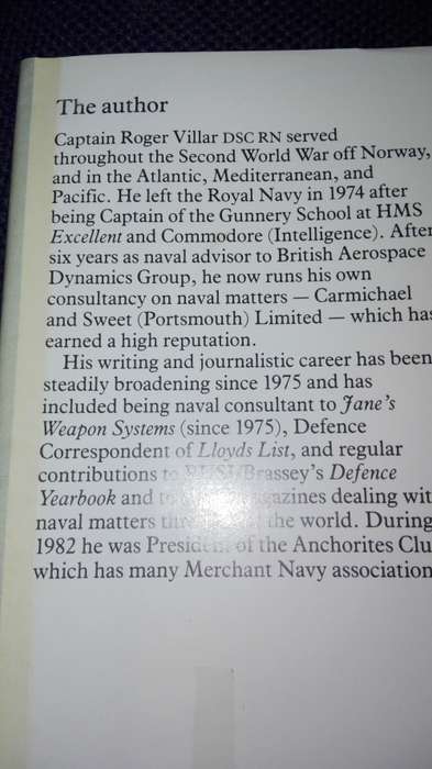 MERCHANT SHIPS AT WAR The Falklands Experience Captain ROGER VILLAR