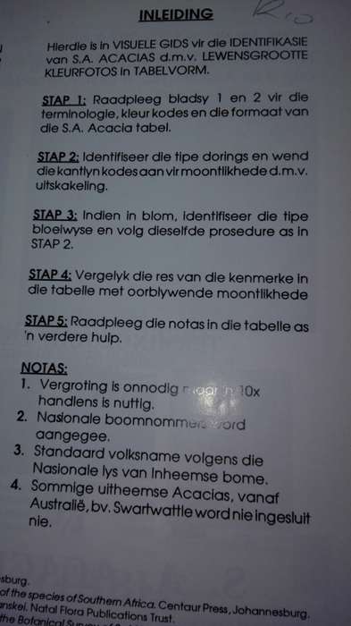 3 X Marthius Steyn Tree Identification Guide  ;  Acacias ; S A Ficus ; S A Com, plus 1 Item For YVES