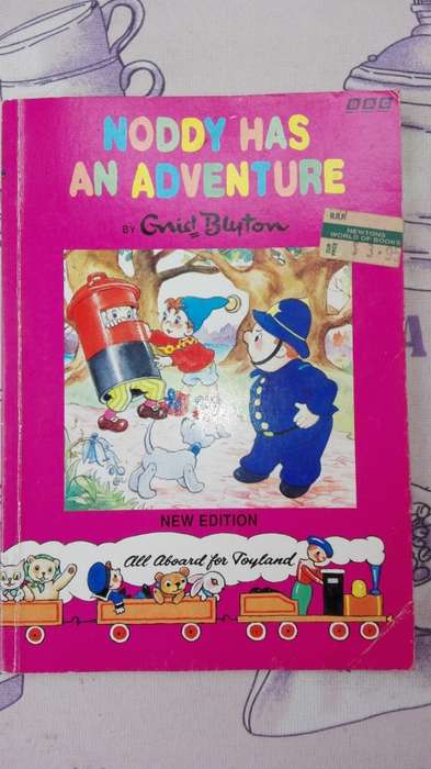 4 X NODDY  ; ENID BLYTON BOOKS