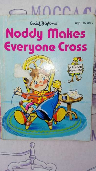 4 X NODDY  ; ENID BLYTON BOOKS