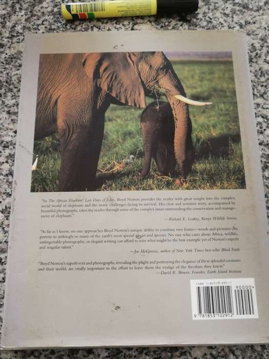 THE AFRICAN ELEPHANT LAST DAYS OF EDEN BOYD NORTON Intro African Wildlife Assoc ( wildlife elephants