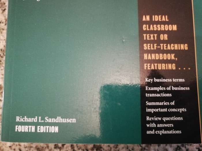 MARKETING RICHARD L SANDHUSEN BARRONS 4TH Edition Business Review Books Like new