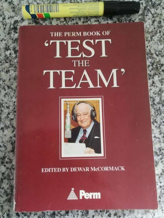 THE PERM BOOK OF TEST THE TEAM edited by DEWAR McCORMACK (Quiz questions and answers gen. knowledge