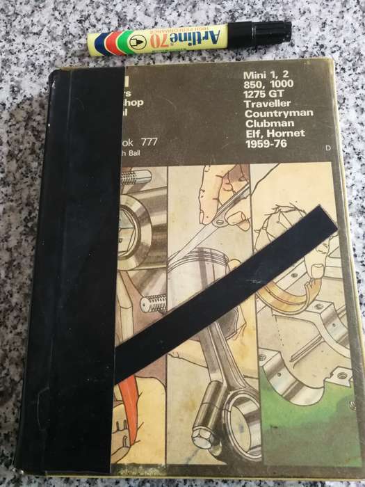 AUTOBOOK MINI 1959-76 KENNETH BALL  Autobooks ( please note the condition )