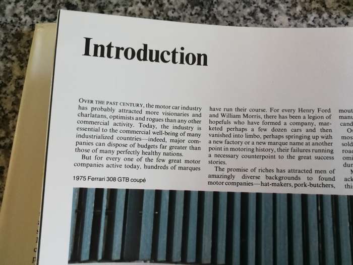 THE ILLUSTRATED ENCYCLOPEDIA of AUTOMOBILES DAVID BURGESS WISE More than 4000 Motor vehicles Cars