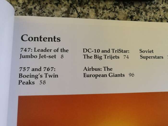 2 Books JUMBO JETLINERS Boeing 747 Mike Savage plus BOEING 707 Alan J Wright ( aviation aircraft )