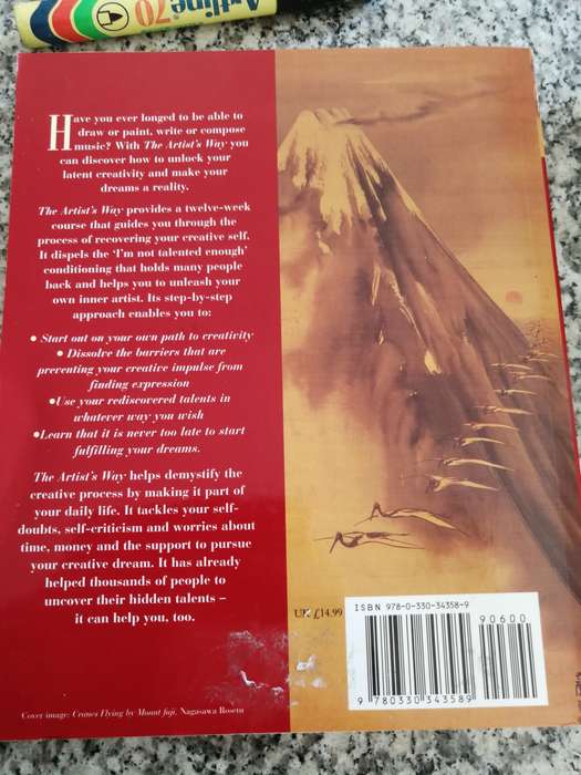 THE ARTISTS WAY Course in Discovering  & Recovering your Creative Self JULIA CAMERON  The Artist`s