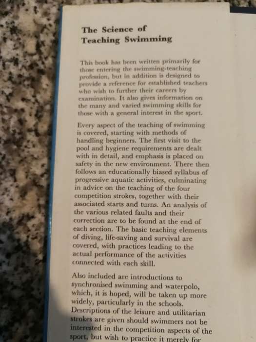 THE SCIENCE OF TEACHING SWIMMING MERVYN L PALMER includes an Intro into Synchronised and waterpolo