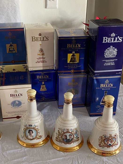 Bells Whiskey Decanters & Christmas Calendar Decanters, Collection 38 pieces, sealed, R48800