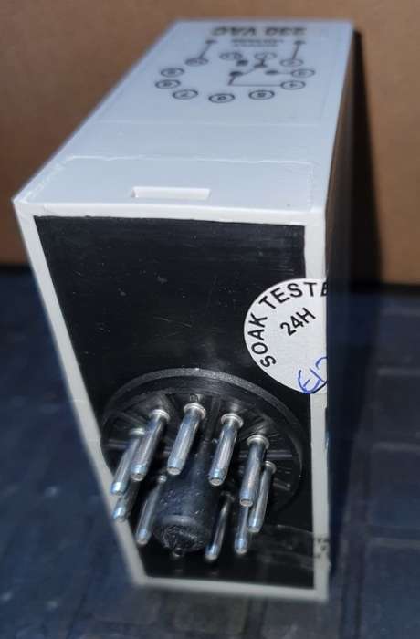 ACDC DP1 30S 230VAC - TIMER DELAY ON 1C/O with base