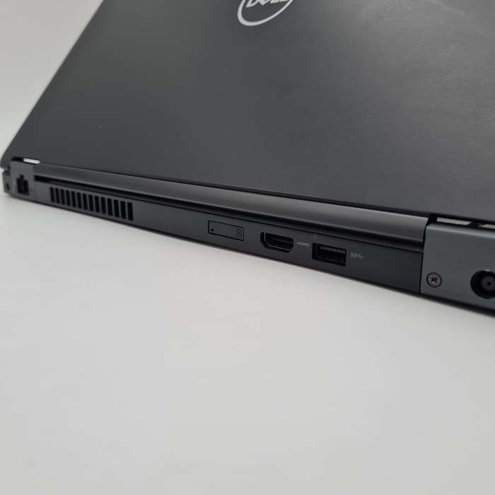 Dell Latitude 5490 - Intel Core i7 8650U, 16GB DDR4 RAM, 256GB NVMe SSD