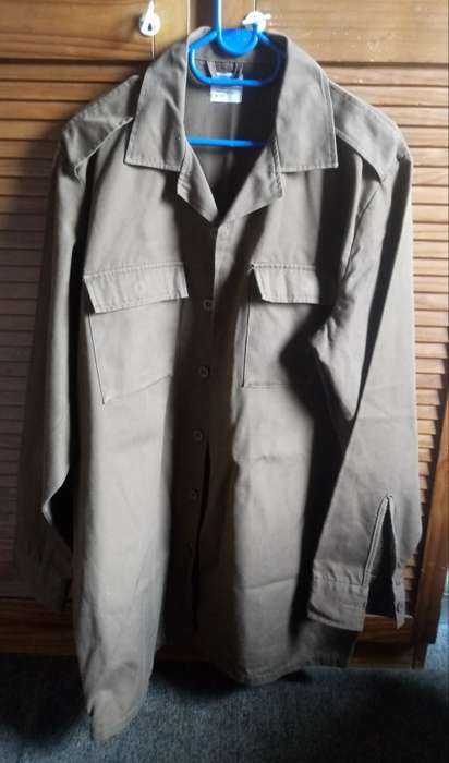 SADF Browns Long Sleeve Shirt Size 112 Like New