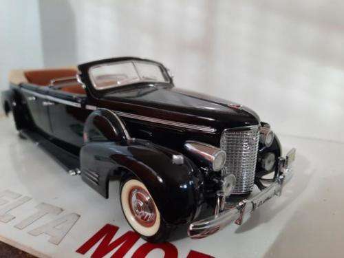 1938 CADILLAC V 16 PRESIDENTIAL LIMOUSINE