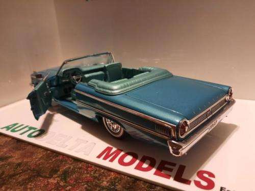 FORD FAIRLANE 500