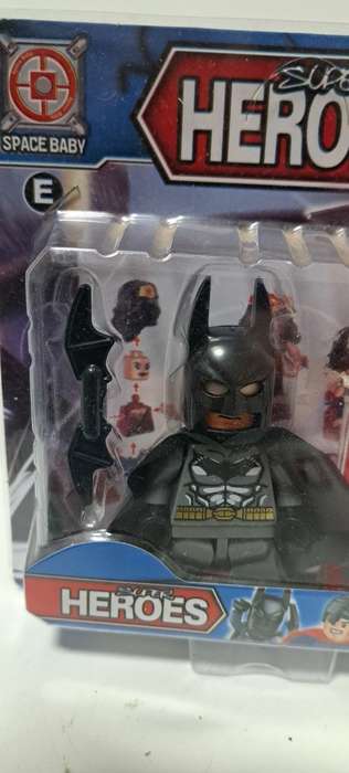 BATMAN THE ANIMATED SERIES - SUPER HEROES