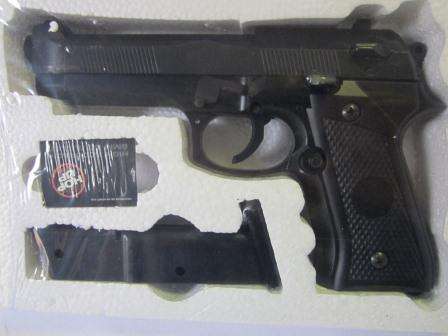 Airsoft pistol - M92F