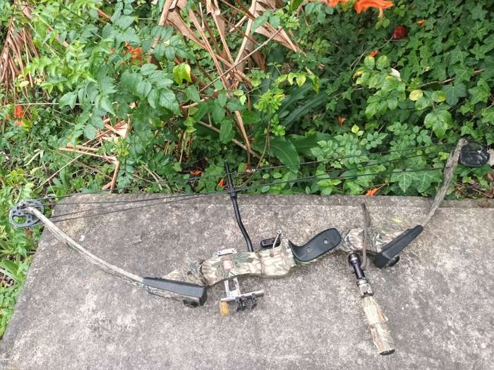 PSE Nova Compound Bow, Camo