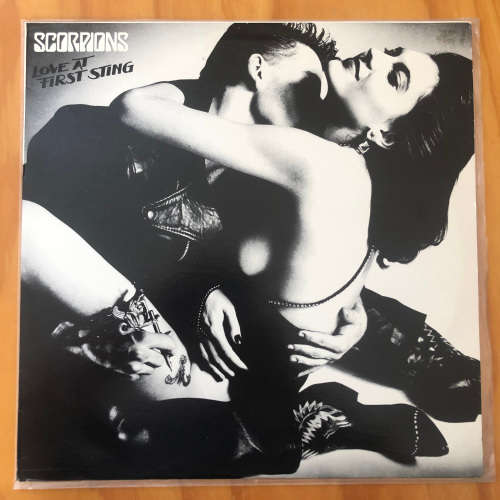 SCORPIONS - LOVE AT FIRST STING . LP Vinyl Album