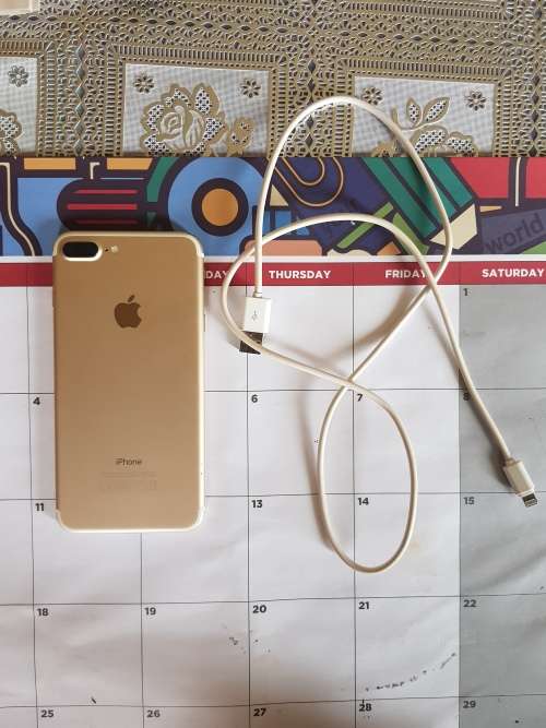 Apple Iphone 7PLUS 32 GB Unlocked /  2010 Macbook Air 11 - Sell As IS BARGAIN!!!!!!!!!!!