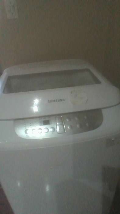 Samsung Top Loader Design - Efficient and Gentle