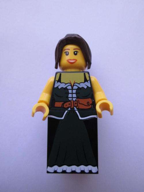 Bar Maid - LEGO Castle & Knights Minifigure