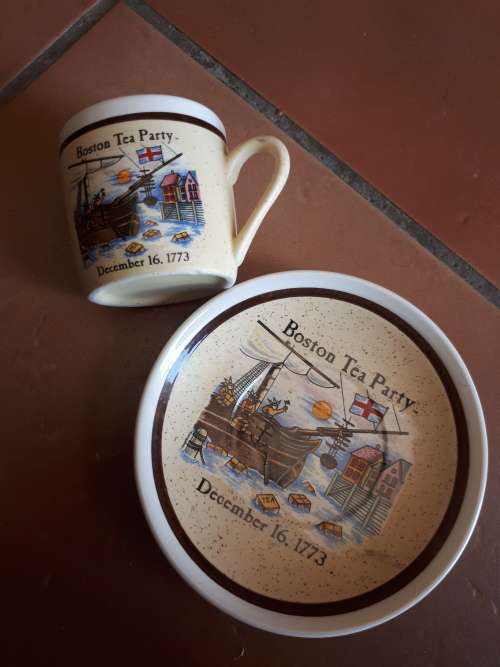 Boston Tea Party Stoneware Cup @ Saucer