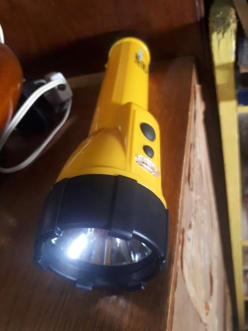Yellow Eveready Light Saver Torch