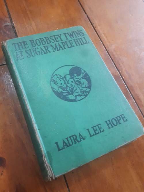 Circa 1946 First Edition The Bobbsey Twins at Sugar Maple Hill - Laura Lee Hope