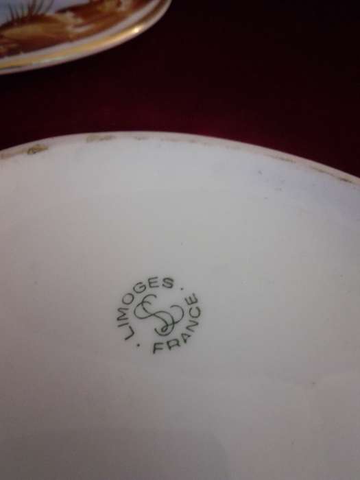 Vintage Limoges France Porcelain Powder Box