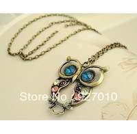 ANTIQUE BRONZE BIG EYE OWL SWEATER CHAIN NECKLACE