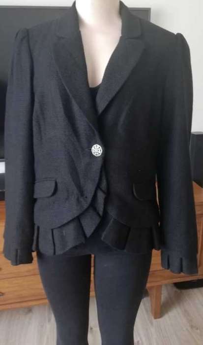 Beautiful Boucle frill Coat