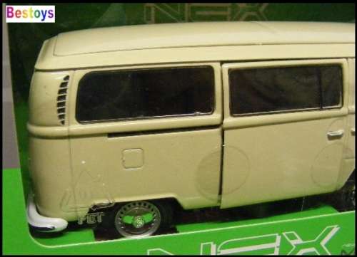 Welly Diecast Model Car 22472 VW Volkswagen Kombi Bus T 2 T2 1972 1/24 scale new in pack