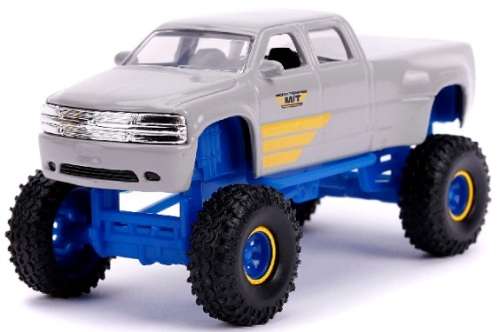 JADA Diecast Model Car Trucks Series Chevy Chevrolet Silverado Dooley Pickup 1999 1/64 scale new