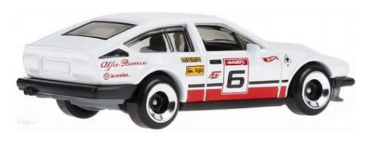 Hot Wheels 2023 185/250 Alfa Romeo GTV 6 GTV6 3.0 Retro Racers