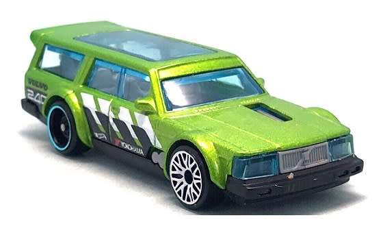 Hotwheels Hot Wheels Diecast Model Car 2023 245/250 Volvo 240 Drift Wagon Slammed 1/64 scale