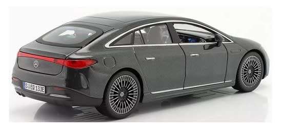 Maisto 32902 Mercedes Benz EQS Electric 2022 1/27 scale