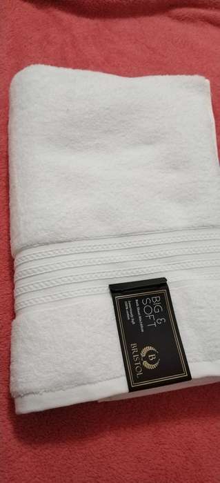Bristol Big & Soft Towels set of 4