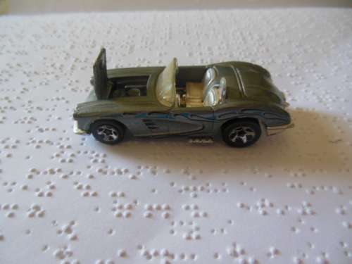 HOT WHEELS CHEVY CORVETTE