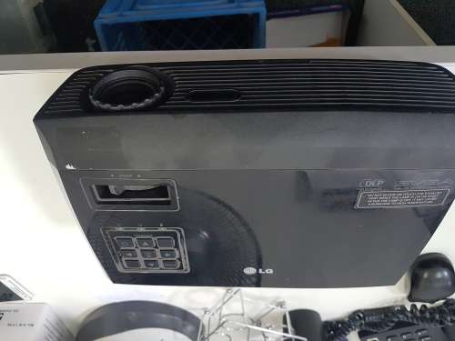LG BS275 Projector