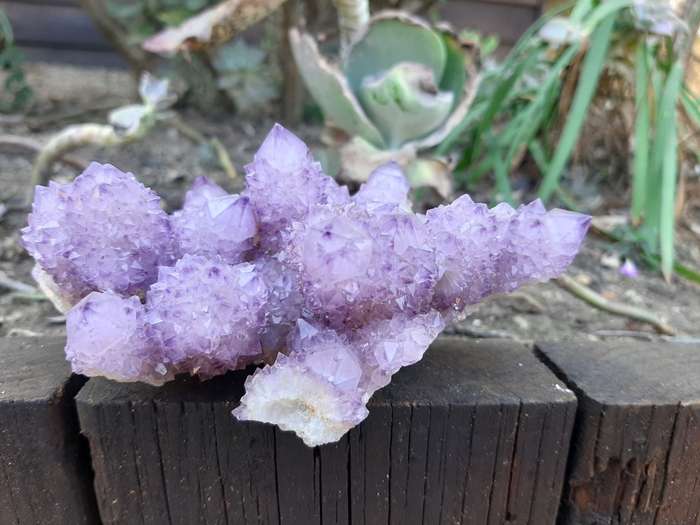 DARK PURPLE SPIRIT QUARTZ 0.395grams