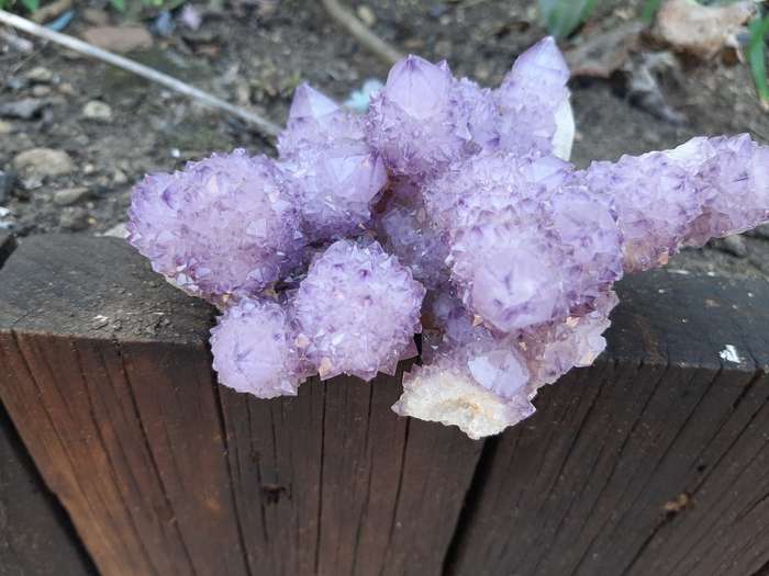 DARK PURPLE SPIRIT QUARTZ 0.395grams