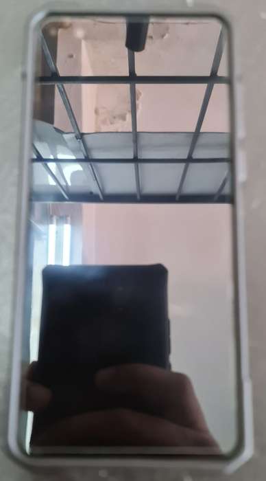 Huawei P40 For Sale [Excellent Condition,E Sim Supported ,5G Enabled Has Balance Of Warranty]