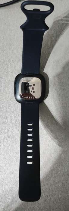 Fitbit Sense Smartwatch [Excellent Condition][Has Fitbit Warranty][Fitbit Pay Enabled][Worth R7999]
