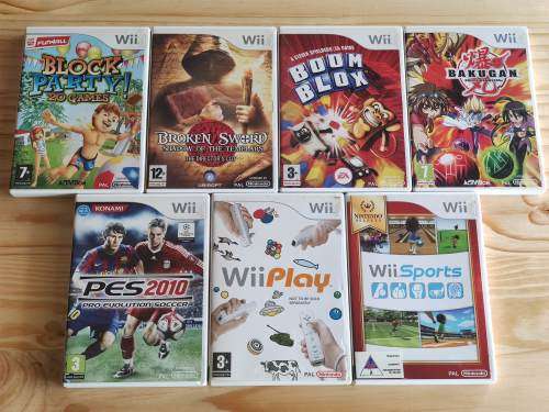 Nintendo Wii Console + 7 Games
