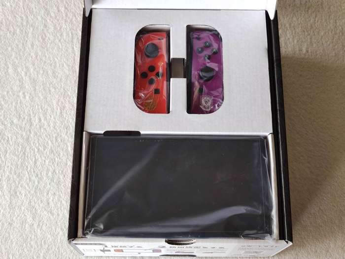 Nintendo Switch OLED Console - Pokemon Scarlet & Violet Edition
