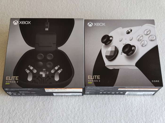 Xbox Elite Series 2 Core Wireless Controller + Component Pack - Xbox One / Windows
