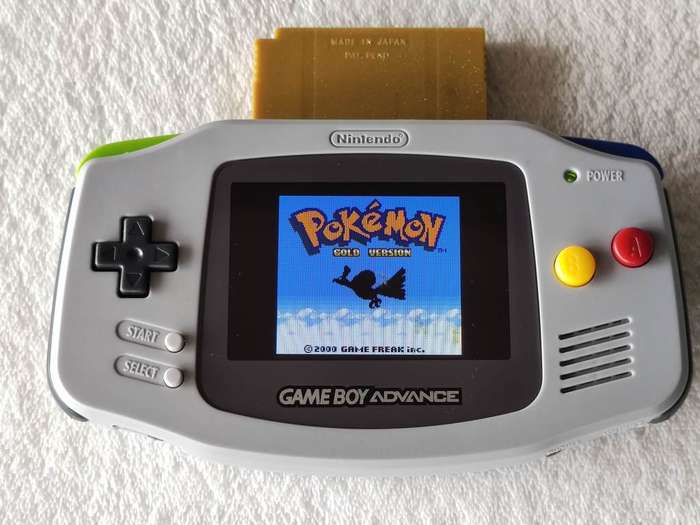 Pokemon Gold - Nintendo Game Boy Color